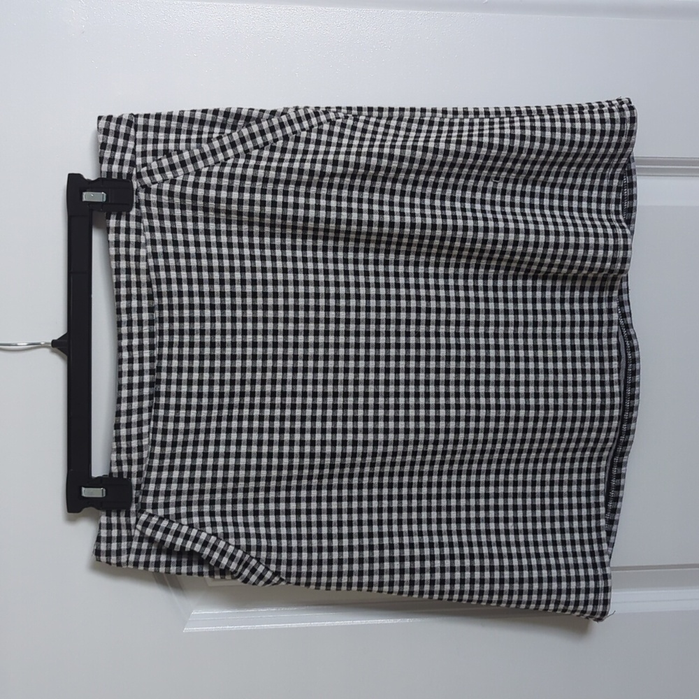 Skies Are Blue gingham skirt